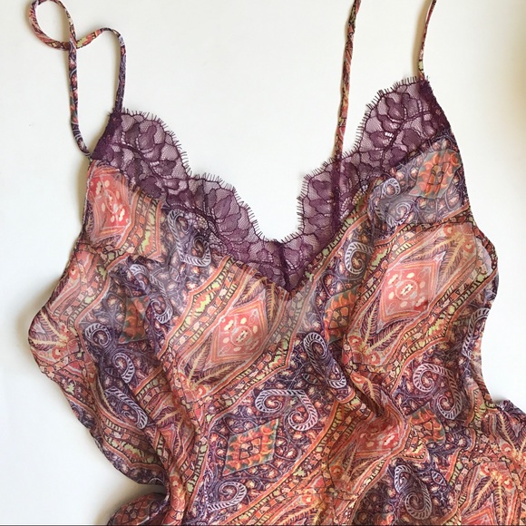 Victoria's Secret lingerie slip w/ lace size M - Picture 6 of 8